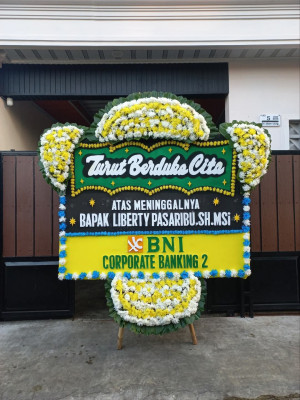 Papan Bunga Duka di Sindangasih